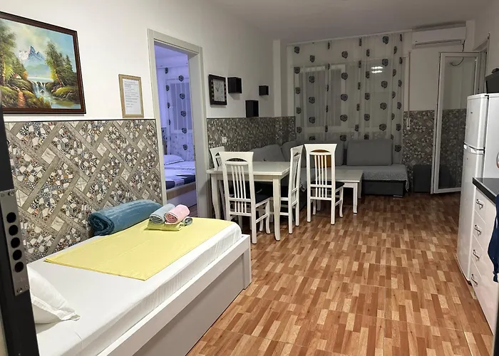 Nikolli Appartement Shëngjin